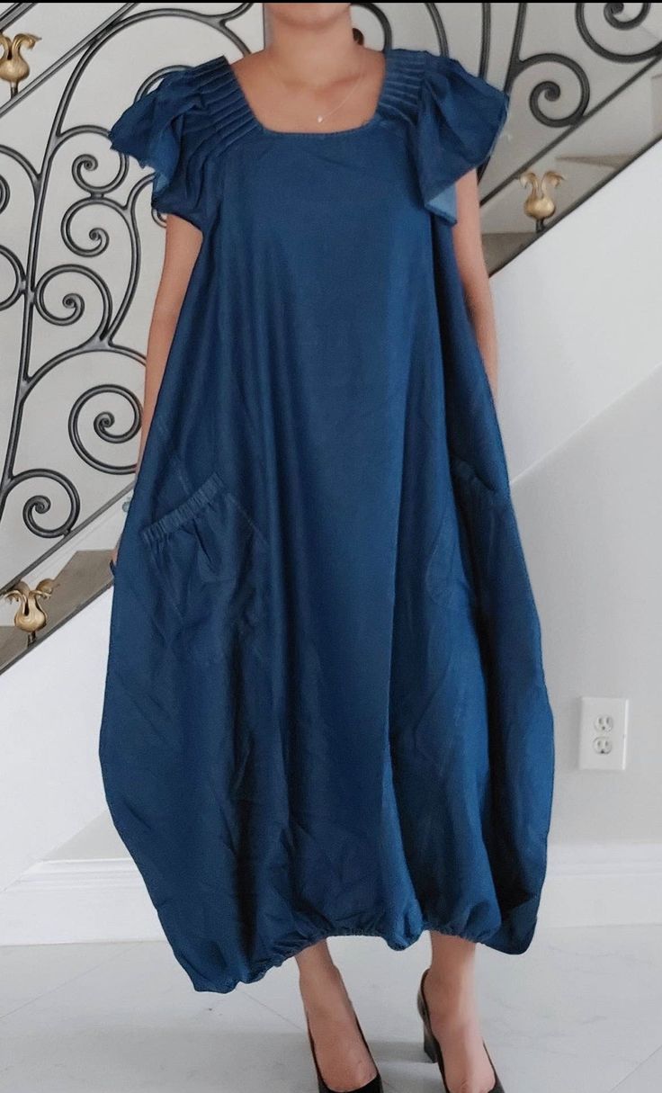 Solid knit dress with balloon sleeves. Nigeria Dress, Woman Long Dress, Balloon Dress, Dress Short Sleeves, Summer Fashion Dresses, Long Shirt Dress, Denim Short, Women Long Dresses, Solid Dress