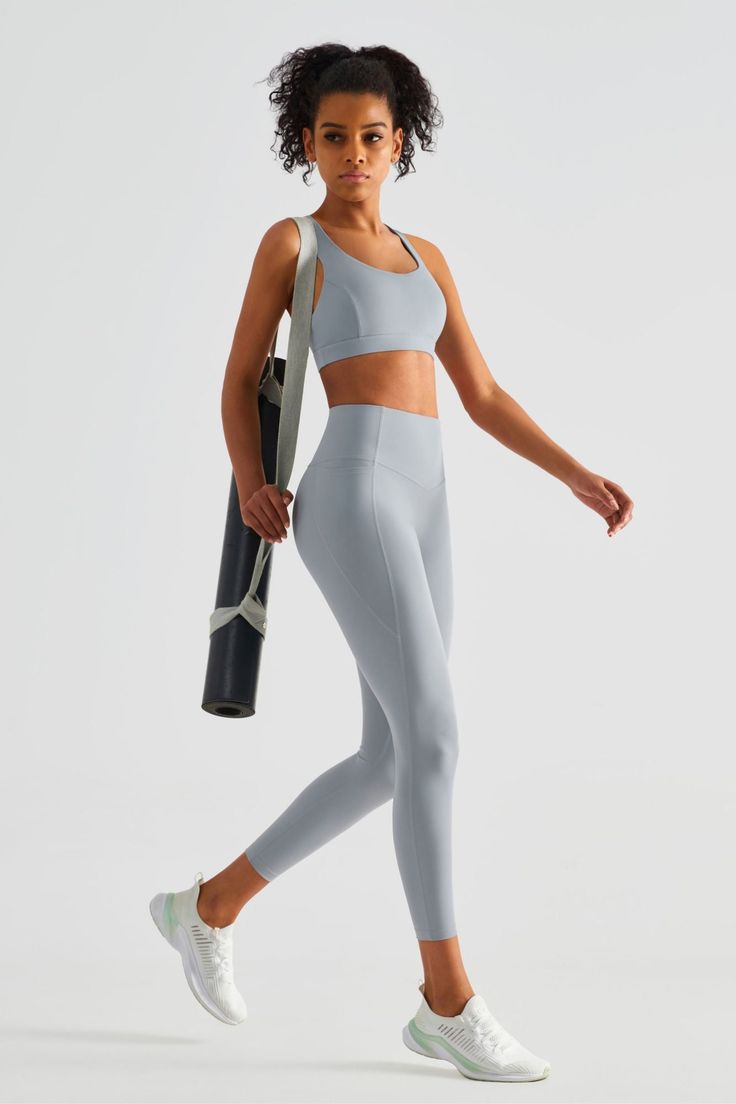 Color_Rhino Grey Workout Legging, Sports Bra And Leggings, Trening Fitness, Strappy Sports Bras, Yoga Sports Bra, Activewear Sets, Yoga Bra, Leggings Design, Active Wear Leggings