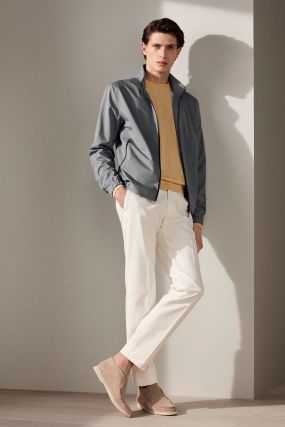 Loro Piana RTW Spring 2019 – WWD Canvas Shoes Outfit, Old Money Outfits For Men, Men's Fall Fashion, Fall Fashion Inspiration, Loro Piana Men, Old Money Outfits, Mens Smart Casual Outfits, Men's Street Style, High Fashion Men