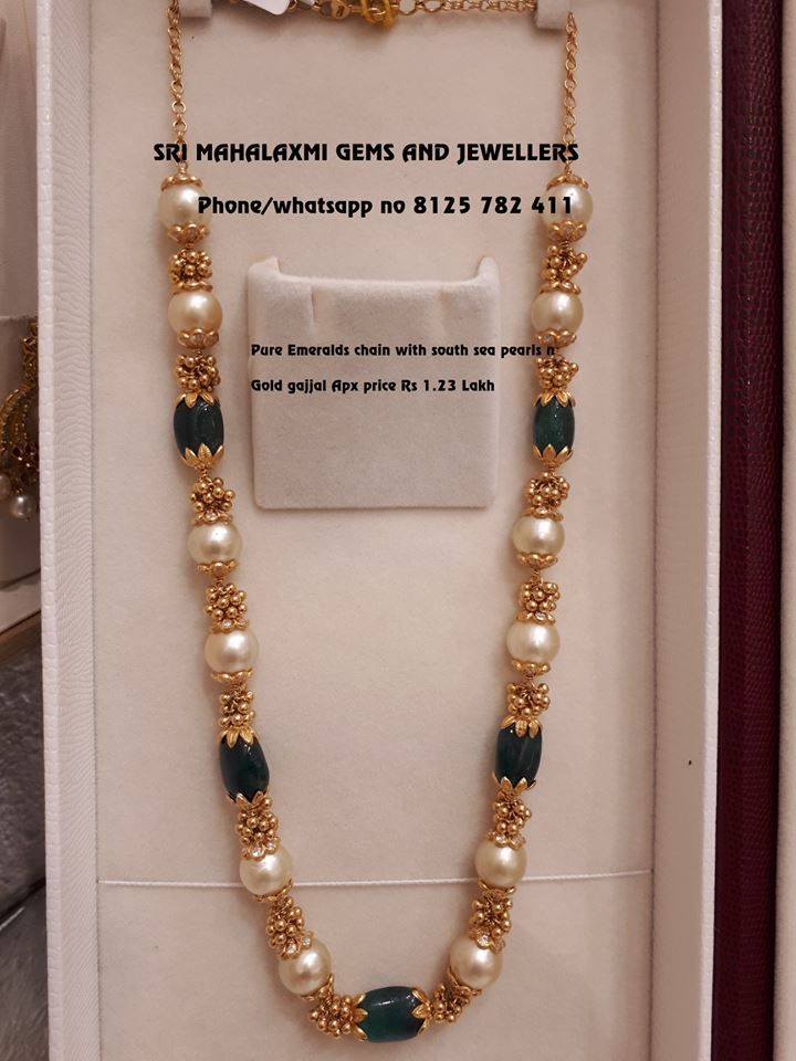 Check Out The Complete Pearl Chain Designs Here! • South India Jewels Gold Pearl Jewelry, Pearl Jewelry Design, Gold Jewelry Simple Necklace, Gold Necklace Indian Bridal Jewelry, Pearl Necklace Designs, Wedding Jewellery Collection, Black Beaded Jewelry, Gold Bride Jewelry, Pearl Jewelry Necklace