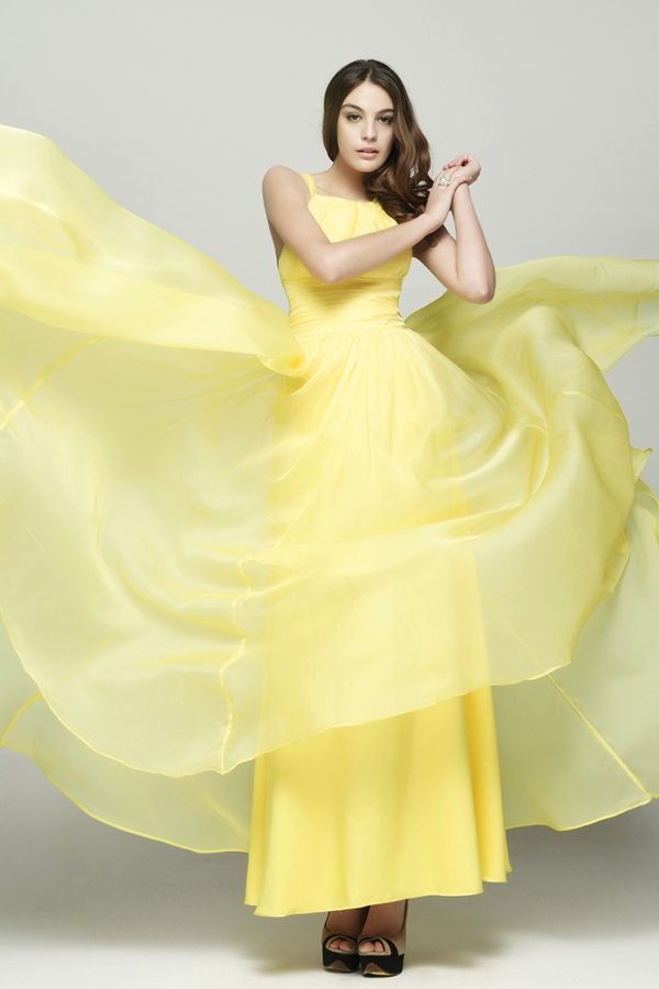 Lange Abendkleider elegant gelbe Abiballkleider Brautjungfernkleider Yellow Evening Dress, Yellow Evening Dresses, Pleated Bodice, Soft Yellow, Line Skirt, A Line Skirt, A Line Skirts, Strapless Dress Formal, Evening Dress