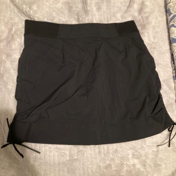 Great Black Columbia Skirt/Skort. Brand New With Tags. Casual Black Skirt With Built-in Shorts, Casual Black Shorts With Lined Skirt, Sporty Black Relaxed Skort, Sporty Black Lined Mini Skirt, Black Sporty Lined Skirt, Casual Black Mini Skirt With Built-in Shorts, Sporty Black Lined Skirt, Black Nylon Skirt, Black Nylon Skort For Summer