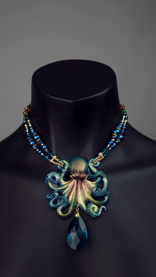 Ocean Themed Outfits, Aquatic Accessories, Sea Creature Costume, Mermaid Fin, Mermaid Crafts, Art Jewelry Design, Mermaid Jewelry, Fairy Necklace, Magical Jewelry