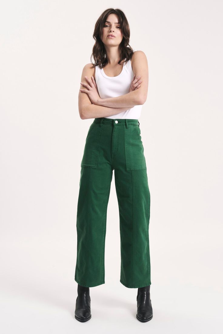 Buy Heidi Jean - Trade Basil Online | Rollas Jeans Rollas Jeans, Australian Vintage, High Rise Wide Leg Jeans, Pantalon Large, Casual Streetwear, Work Casual, Vintage Denim, Get The Look, Capsule Wardrobe