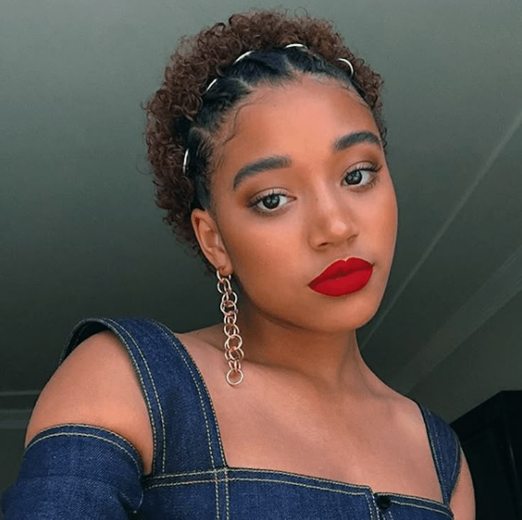 "Short Curly Hairstyles" Is Googled Over 60K Times a Month—These Are the Best Cute Short Natural Hairstyles, Short Afro Hairstyles, Cabello Afro Natural, Short Natural Hairstyles, Amandla Stenberg, Twa Hairstyles, Natural Hair Short Cuts, Natural Afro, Short Afro