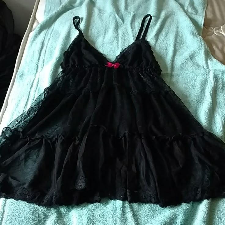 Never Worn Goth Pjs, Goth Sleepwear, Babydoll Dress Nightwear, Chubby Goth, Baby Doll Nightgown, Goth Pajamas, Burr Basket, Sanrio Clothes, Night Fits