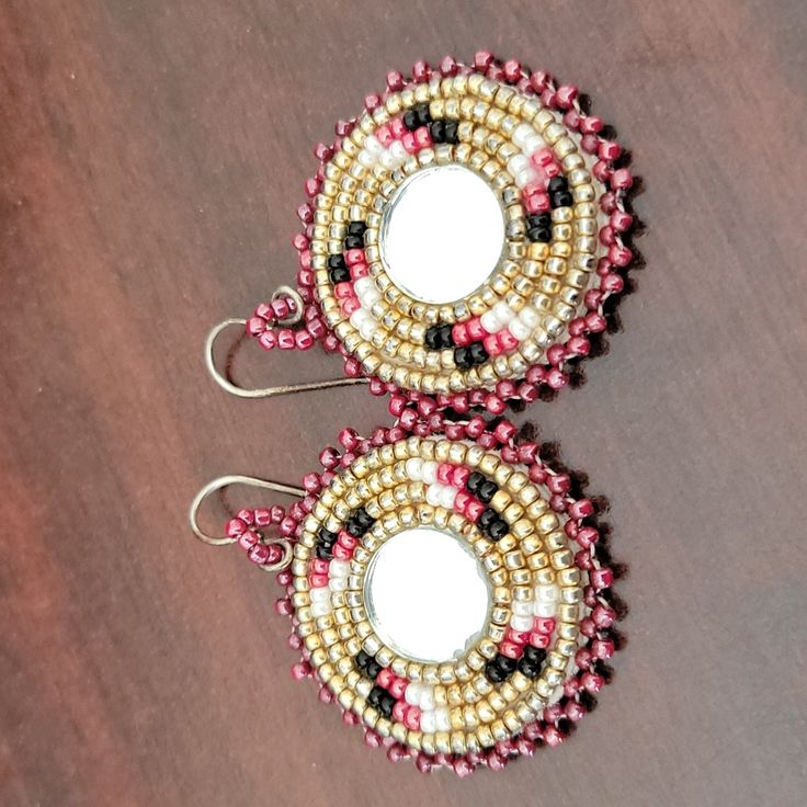 Hand Beaded Dangle Earrings Size 10 Beads Never Worn Native Beading Patterns Design, Native American Beaded Earrings Pattern, Beaded Earrings Pattern, Beautiful Beaded Earring, Native Beading Patterns, Beaded Earrings Native, Felt Beads, Beadwork Designs, Beaded Earrings Diy