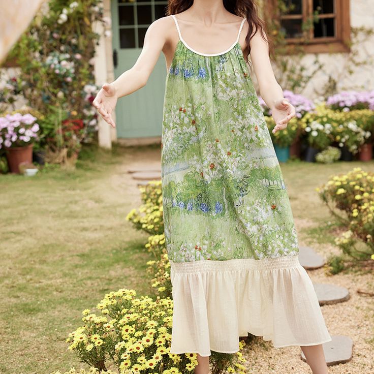 ドービニーの庭のストラップワンピース Summer Suspender Dress With Adjustable Straps For Garden Party, Sleeveless Slip Dress For Summer Garden Party, Green Sleeveless Slip Dress For Spring, Green Sleeveless Summer Dress With Adjustable Straps, Cottagecore Sleeveless Midi Dress For Garden Party, Green Sleeveless Dress With Adjustable Straps For Summer, Sleeveless Dress For Garden Party, Green Maxi Length Slip Dress For Summer, Spring Suspender Dress With Spaghetti Straps