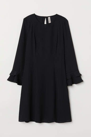 H&M Flounce-sleeved Dress - Black Casual Day Dresses, Trendy Fashion Tops, Pretty Blouses, Button Style, Causual Outfits, Sleeved Dress, Indian Designer Outfits, Frock Design, Muslimah Fashion