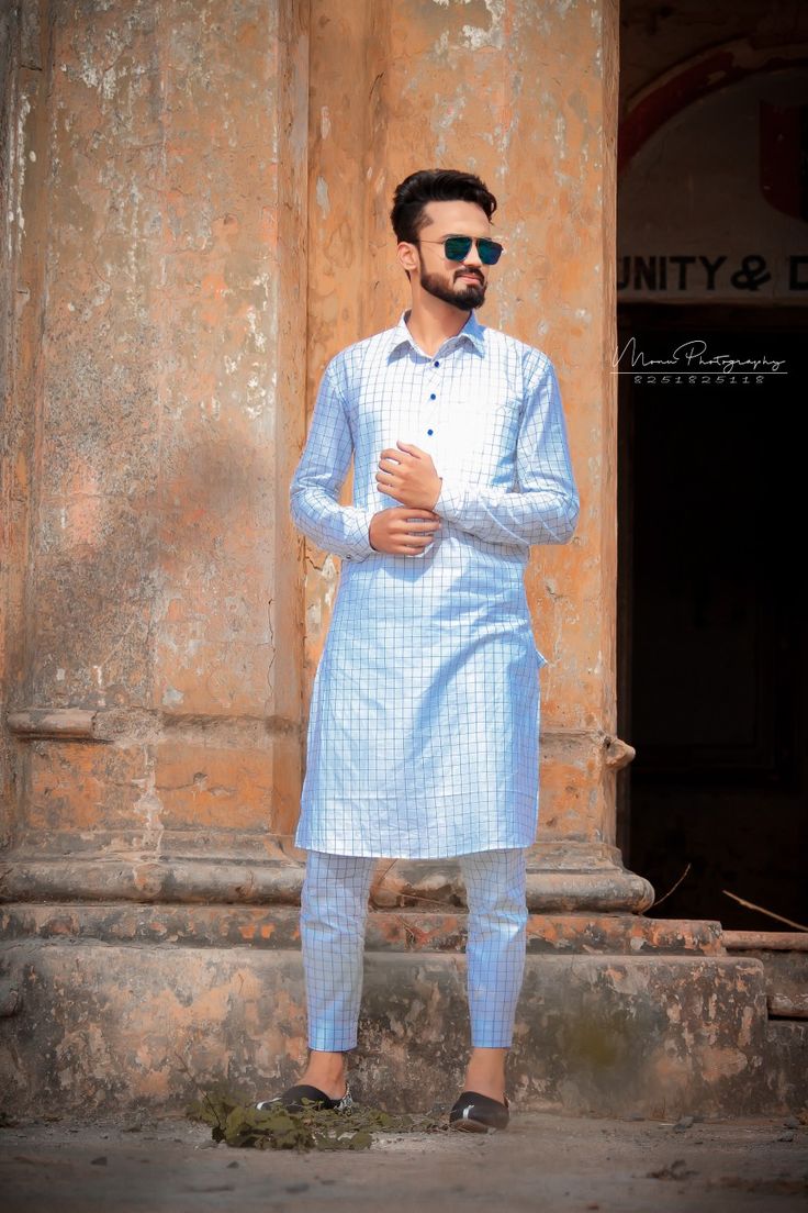 Check kurta shabaz design Phatani Kurta For Men, Punjabi Kurta Pajama Men, Kurta Pajama Design, Kurta Pajama Punjabi, Muslim Men Clothing, Pajama Design, Mens Indian Wear, Punjabi Style, Boys Kurta Design