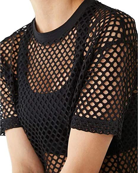 Black Net Top, Crochet A Crop Top, Quick Easy Crochet, Fishnet Shirt, Crochet Bralette Top, Crochet Blouse Pattern, Fishnet Crop Tops, Mesh Clothing, Mesh Cover Up