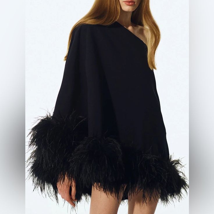 Size Large Off One Shoulder Dress, One Shoulder Dresses, Dress With Feathers, Party Mini Dress, Shoulder Dresses, Elegant Attire, Party Kleidung, Mini Dresses For Women, Style Party