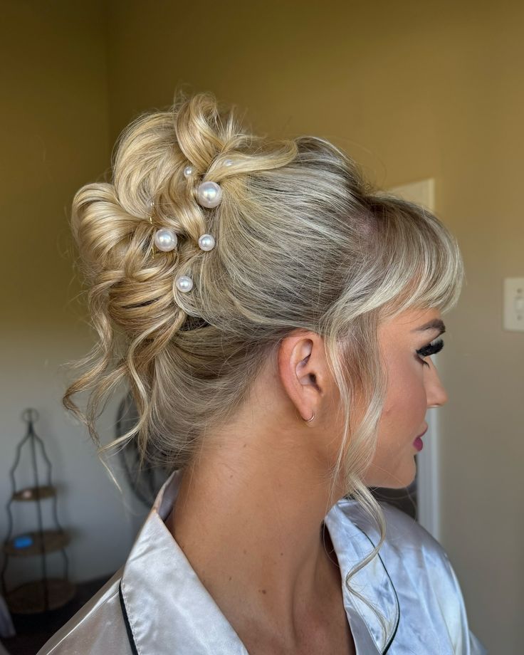 certainly one of my all time favourite styles - a modern version of a classic Bardot updo 🎀 Astrid, you chose the perfect style for your wedding day 🤩 and the pearl pins are a chef’s kiss Hair & Makeup by yours truly ✨ - bridal hairstyling / bridal hair inspo / wedding updo / bride hair and makeup / makeup artist kzn / pro hair and makeup / wedding vendors durban / bridal portraits Bridal Updo With Accessories, Updo Hairstyles With Pearls, Pearls In Updo, Bridal Bun With Pearl Pins, Up Do With Pearls, Bridal Updo With Hairpiece, Pearl Bride Hair, Wedding Bun With Pearls, Updo With Pearl Pins