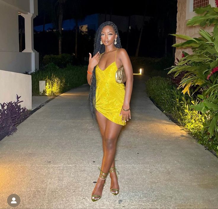 Jamaica Vacation Outfits, Beach Dinner Outfit, Box Braids Hairstyle, Vacation Dinner Outfit, Yellow Party Dress, Party Dress Outfit, Jamaica Outfits, Soft Feminine Outfits, Dress Box