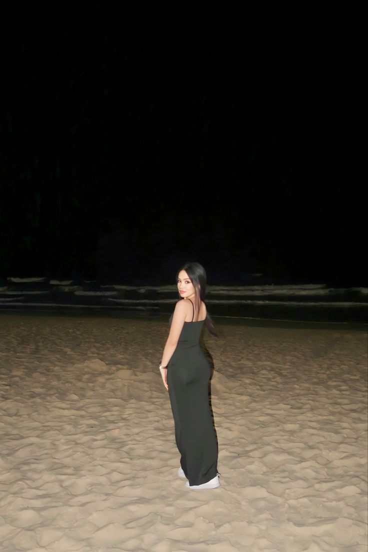 Surfers Paradise, Surfers Paradise Beach Photo, Surfers Paradise at Night, Gold Coast, Australia, Australian Fashion, maxi dress, long dress, how to style, black dress, long black maxi dress, Spring outfit, Beach Outfit, Beach Night Outfit, Beach Aesthetic Photo, Asian Outfit, Y2K, how to pose, Queensland Black Beach Dress For Eid, Black Maxi Beachwear Dress, Elegant Black Maxi Dress As Beach Cover-up, Beach Night Outfit, Black Fitted Maxi Dress For Beach Cover-up, Black Maxi Dress Beach Cover-up, Black Dress Aesthetic, Maxi Dress Spring, Style Black Dress