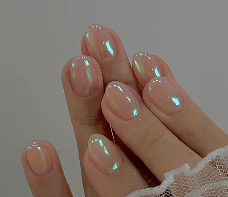 Metallic Gel Nails, Opalescent Nails, Grad Nails, Colorful Nail, Her Nails, Neutral Nails, Classy Nails, Nail Inspiration, Funky Nails