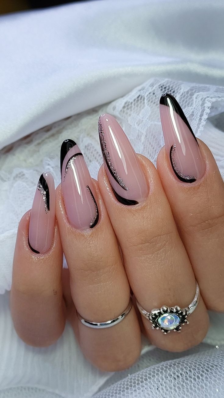 Black Rave Nails, Pink Black And Silver Nails, Black Silver Nails Design, Black And Silver Nails Ideas, Black And Silver Nails, Burgundy Acrylic Nails, Pink Tip Nails, Quick Nail Art, Wine Nails