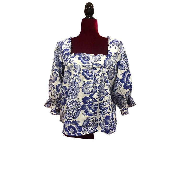 Blouse Blouse White And Blue Rachel Zoe Size S Boxz20 19 Arm Pit To Arm Pit 14 Inch Sleeve 22 Inch Lengh Floral Print Vacation Tops With Square Neck, Vacation Floral Print Top With Square Neck, Vacation Tops With Floral Print And Square Neck, Floral Print Square Neck Top For Vacation, Printed Blue Tops, Printed Blue Tops For Daywear, Blue Printed Tops For Daywear, Elegant Printed Blue Blouse, Elegant Blue Printed Blouse