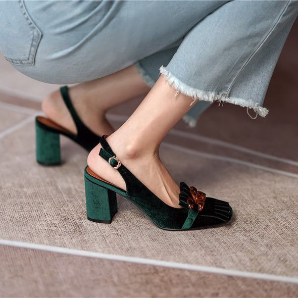 Emerald Shoes, Parisienne Chic, Modern Sandals, Chain Fringe, Fringe Sandals, Chunky Heel Shoes, Chic Sandals, Velvet Shoes, Velvet Heels