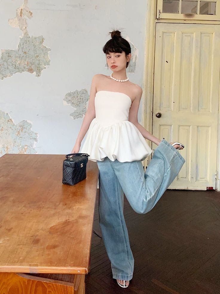 Casual A Line Skirt Outfit, Denim With White Top, Tube And Pants Outfit, Styling Peplum Top, Cute Tops To Wear With Skirts, Black Top And White Skirt, Cute Satin Tops, Peplum Tube Top Outfit, Pants With Skirt Outfit