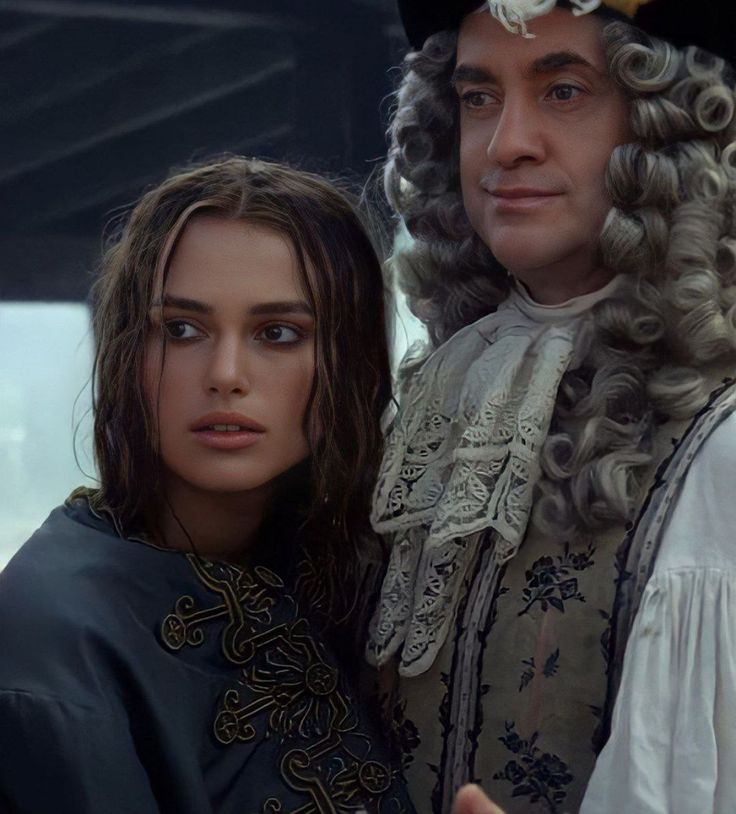 Pop Culture Aesthetic, Tan Makeup, Pirate Of The Caribbean, Kiera Knightly, Pirates Of Caribbean, Culture Aesthetic, Elizabeth Swann, Keira Knightly, The Carribean