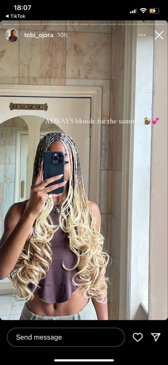 blonde french curls braids on black girl French Curls Black, Blonde French Curl Braids, Braid Hairstyles For Long Hair, French Curls, Heart Braid, French Curl, Heart On Your Sleeve, Big Box Braids Hairstyles, Blonde Braids