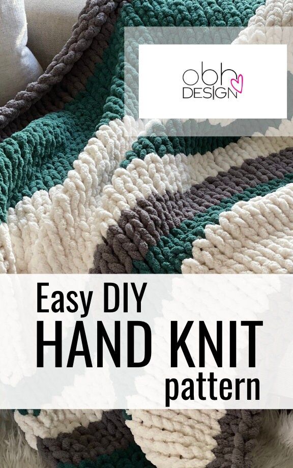 easy diy hand knit blanket pattern with text overlay