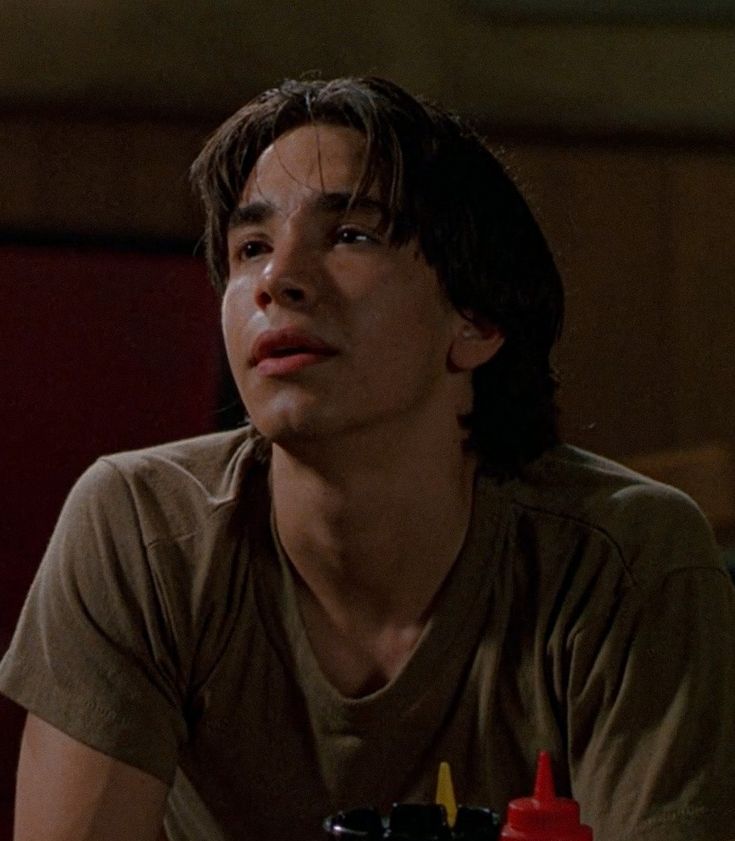 darry jenner icon jeepers creepers Jeepers Creepers Justin Long, Justin Long 2000s, Justin Long Aesthetic, Jeepers Creepers Art, Justin Long 90s, Darry Jeepers Creepers, Justin Long Jeepers Creepers, Darry Jenner, Justin Weaver