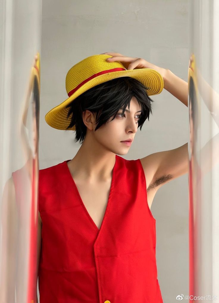 Cosplay Luffy, Luffy Cosplay, Anime Cosplay Makeup, Cosplay Inspiration, Snk Cosplay, One Piece Cosplay, One Piece Ace, Kawaii Cosplay, One Peice Anime