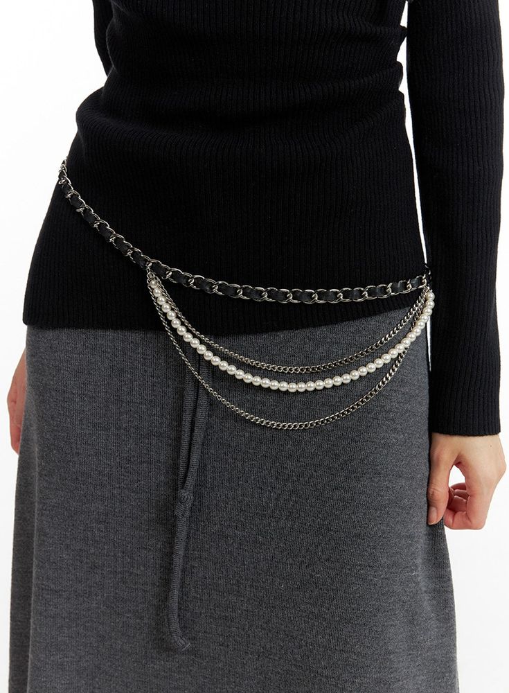 chain-waist-layered-belt-if402 / Black Trendy Adjustable Chain Belt, Chic Silver Metal Waist Chain, Trendy Silver Chain Belt For Party, Metal Waist Chain For Evening, Trendy Metal Chain Belt For Evening, Adjustable Chain Link Belt, Adjustable Silver Elegant Waist Chain, Trendy Silver Chain Waist Chain For Parties, Chic Silver Adjustable Chain Belt