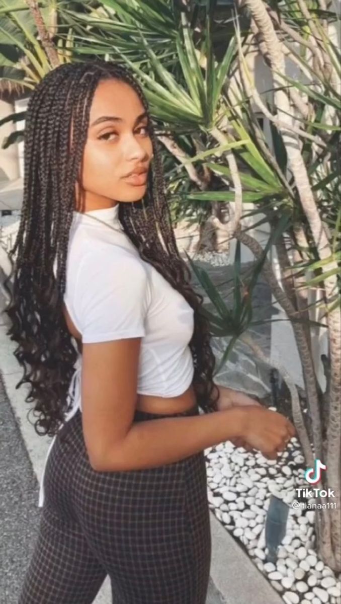 Cute Box Braids, Short Box Braids, Big Box Braids Hairstyles, Cute Box Braids Hairstyles, Pelo Afro, Protective Hairstyles Braids, Crochet Braids Hairstyles, Box Braids Styling, Hairdos For Curly Hair