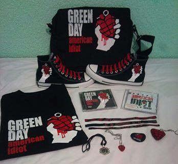 Green Day Necklace, Green Day Clothes, Green Day Outfit Ideas, Green Day Inspired Outfits, Green Day Merch, Green Day Concert Outfit Ideas, Green Day Aesthetic, Neo Grunge, Green Day Billie Joe