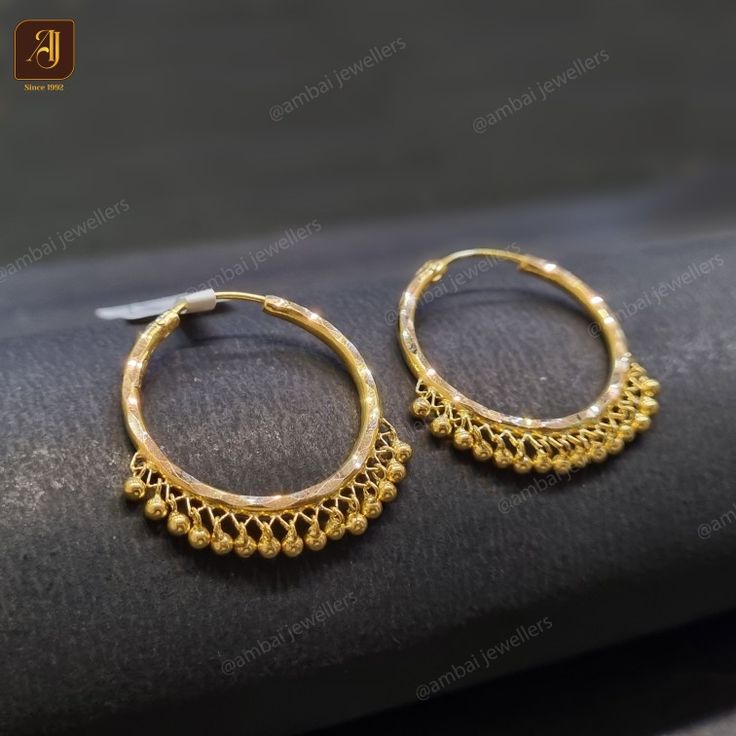 Baali Earring Gold Simple, Kundal Bali Design Gold, Earrings Rings Hoop Gold, Gold Bali Design For Women, Gold Baliyan Design, Bali Designs Earings, Gold Bali Earrings Indian, Gold Bali Design, Gold Ear Rings