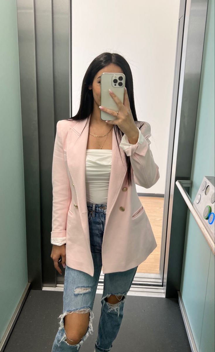 Outfit Blazer Rose, Easy Work Outfits Business Casual, Outfit Formal Mujer Juvenil, Pink Office Outfit, Outfit Formal Juvenil, Pink Casual Outfit, Ootd Formal, Stylish Business Outfits, Rose Outfit