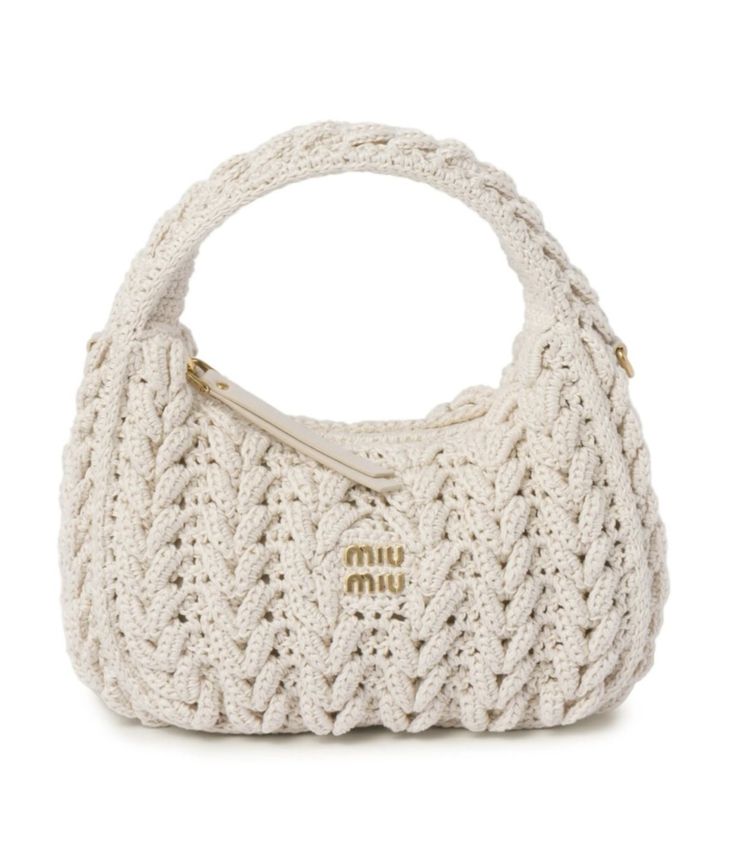 Expensive Crochet Items, Cute Luxury Bags, Designer Hand Bags, Bags Miu Miu, Unique Designer Bags, Miu Miu Crochet Bag, Miu Miu Crochet, Miu Miu Wander, Classy Bags