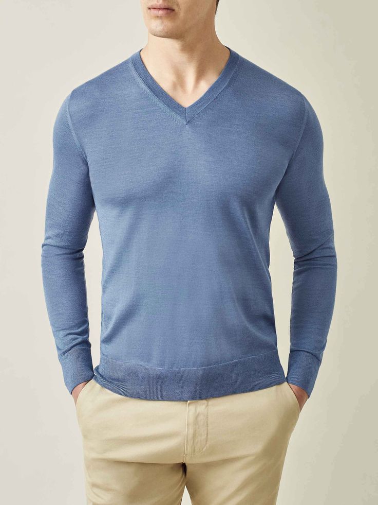 Our finest V neck is meticulously knitted in Northern Italy from a luxurious blend of 70% cashmere and 30% silk, resulting in superior comfort. Designed to provide a tactile experience all year round, with ribbed details at the neckline, cuffs and hem to enhance the structure while ensuring a tailored yet relaxed fit with a natural drape for ease of movement.     We are proud to source only the finest fibres to produce a superior silk-cashmere blend in the heart of Italy. This prestigious fabric Italy Luca, Luca Faloni, Conversion Table, Cashmere Yarn, Early Autumn, Comfortable Design, Azure Blue, Men Fits, Measuring Tape