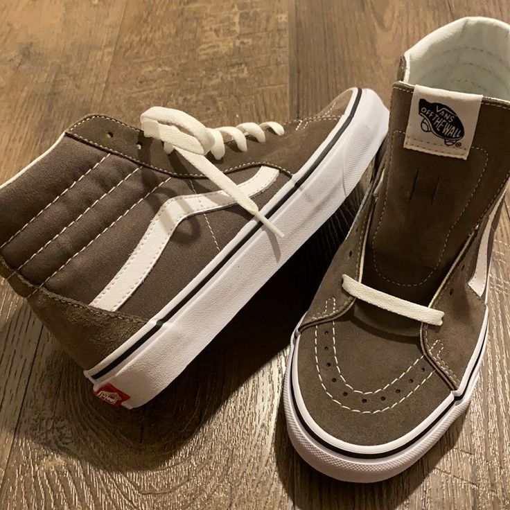 New! Never Worn. The Color Is Light Brown. Women’s Size 8. Vans Everyday Sneakers With Round Toe, Vans Everyday Sneakers, Vans Sneakers With Round Toe For Everyday Wear, Light Brown Sneakers, Beige Vans, Vans Brown, Brown Vans, Vans Women, Shoes Vans