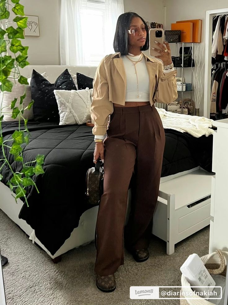 Classy Earth Tone Outfits, Brown Casual Outfits For Black Women, Black Woman Outfits Classy, Professional Streetwear Women, 90s Summer Outfits Plus Size, Going Out Fits Baddie, Buisness Casual Women Outfits Simple, Brown Combo Outfit, Soft Girl Aesthetic Outfit Black Women