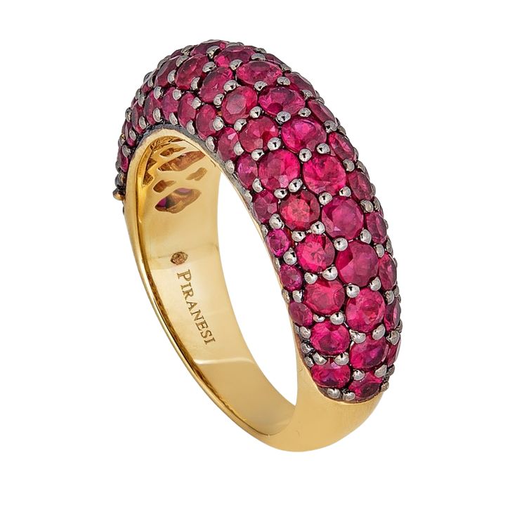 Approx. 3.0 carats Round Rubies Ring set in 18K Yellow and Black Gold