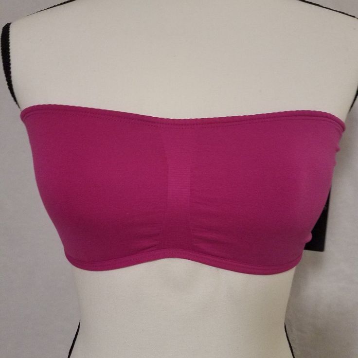 New With Tags, Never Been Worn Bright Fuchsia Seamless Bandeau By Guess. Size Medium. Pink Stretch Seamless Tube Top, Pink Seamless Tube Top, Strapless Seamless Pink Crop Top, Pink Seamless Strapless Tube Top, Pink Stretch Bandeau Crop Top, Pink Seamless Bandeau Tops, Pink Strapless Top With Built-in Bra, Strapless Pink Top With Built-in Bra, Pink Fitted Strapless Bra