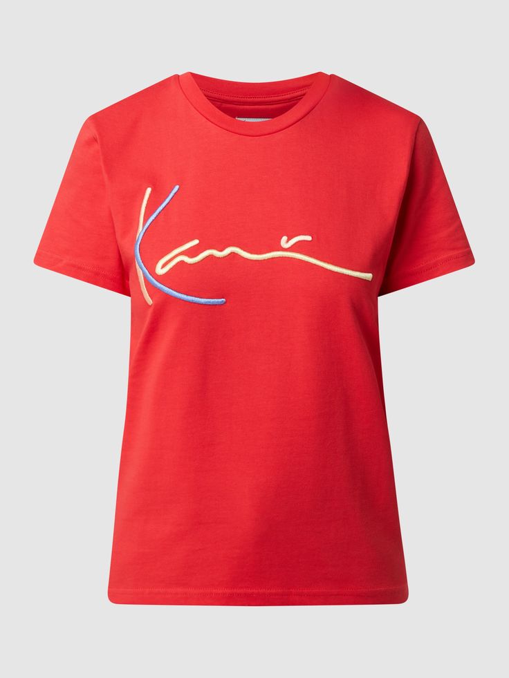 T-shirt van Karl Kani voor dames;Puur katoen ;Getailleerd model ;Ronde hals  ;Geborduurd logo ;Ruglengte bij maat S: 60 cm Karl Kani, 90s Shirts, Shirt Men, Mens Graphic, Mens Shirts, T-shirt, Mens Graphic Tshirt, T Shirts, Van