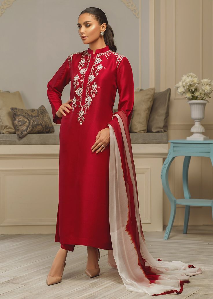 REVRAH – ShamshaHashwani Pakistan Dress, Silk Pant, Long Kurta, Kurti Sets, Desi Outfits, Pakistani Suit, Kurta Design, Simple Pakistani Dresses, Silk Kurta