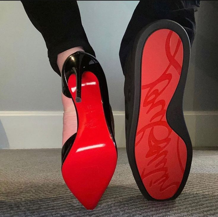 Louboutin Aesthetic, Red Bottom Heels, Luxury Couple, Fashion Shoes Heels, Shoes Heels Classy, Louboutin Heels, Heels Classy, Feminine Aesthetic, Red Bottoms