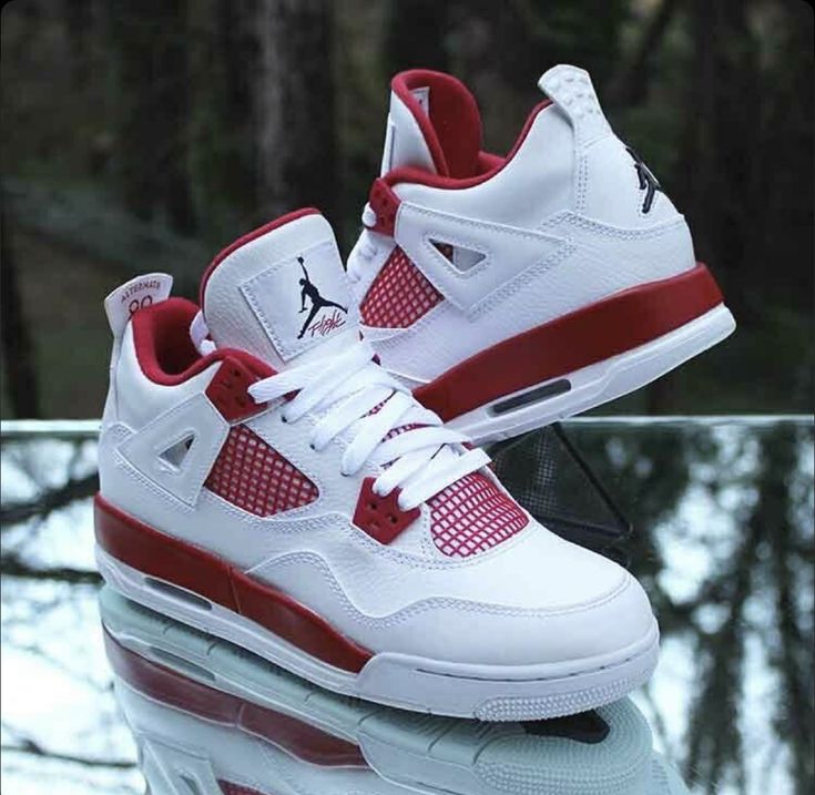 Red Jordans, Nike Air Jordan 4, Dr Shoes, Trendy Shoes Sneakers, Nike Shoes Girls, Jordan Shoes Girls, Jordan Shoes Retro, All Nike Shoes, Shoes Sneakers Jordans