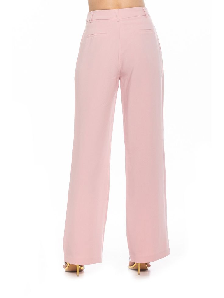 SALE Indulge in the luxurious style of our Ellie Pants, featuring belt loops for a polished touch and a high-waisted design for a flattering silhouette. The front zipper adds a chic element, while the pleated details and wide leg offer a sophisticated flair. Elevate your wardrobe with these premium pants. Belt Loops High Waisted Front Zipper Pleated Wide Leg Pants 100% Polyester Lining: 97% Polyester, 3% Spandex Imported Pleated Wide Leg Pants, Vacation Looks, Blazer And Skirt, Pink Fits, Exclusive Clothing, Flip Flop Slippers, Sweaters And Leggings, Pleated Pants