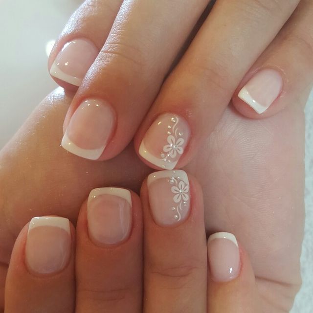 French Manicure Nail Designs, Pedicure Ideas, French Manicure Designs, Bridal Nail Art, Manicure Nail Designs, French Manicure Nails, French Nail Art, Nail Colours, Classic Nails