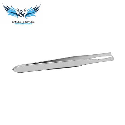 Slant Tweezer, Professional Quality Stainless Steel, Provides a Strong Grip, Removes Hairs Accurately, Shapes, Defines, Easy To Use, Ergonomically-Designed Material: Stainless Steel Color: Slant Tweezer Style: Professional #russianvolume #eyelashtweezercase #eyelashlift #lashbeauty #gabriellabeauty #gabriellabeautyshop #tweezersmakers #tweezersplease #falsenail #borbylashes #cuticle #eyelashsupplies #lashapplicator #basecoat #lashestweezers #nailartjakarta #lashartist #eyelashtweezers Eyelash Lift, Eyelash Tweezer, Lashes Beauty, Lash Artist, False Nail, Base Coat, Tweezers, Hair Removal, Easy To Use