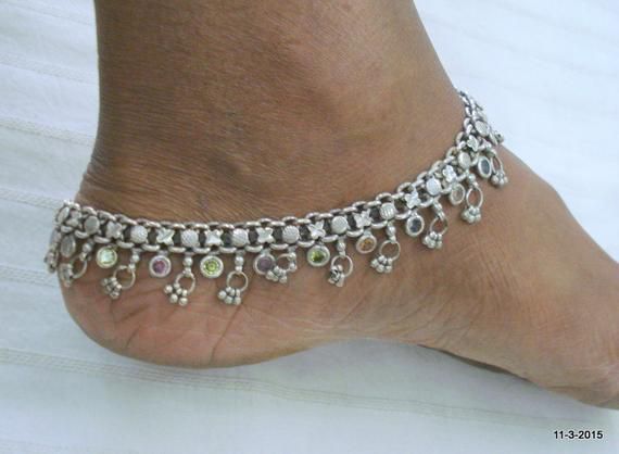 Vintage Antique tribal old silver ANKLET feet bracelet ankle chain handmade Bohemian Metal Anklets, Silver Bohemian Metal Anklets, Bohemian Metal Toe Ring Anklets, Bohemian Metal Anklets With Silver Beads, Silver Bohemian Anklets For Festivals, Bohemian Silver Anklets For Festivals, Handmade Bohemian Metal Anklets, Bohemian Metal Anklets For Rituals, Bohemian Oxidized Anklets For Festivals