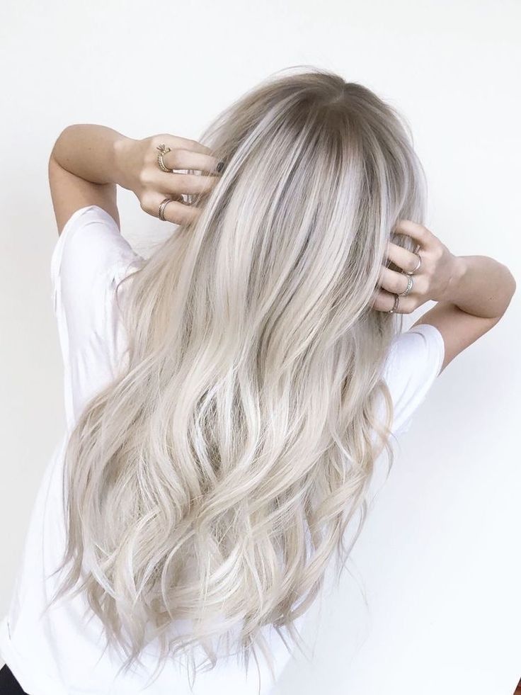 10 Major Winter Hair Colors, Winter Hair Colors, Bright Blonde Hair, Icy Blonde Hair, Ashy Blonde, Icy Blonde, Blonde Hair Inspiration, Blonde Hair Shades, Bright Blonde