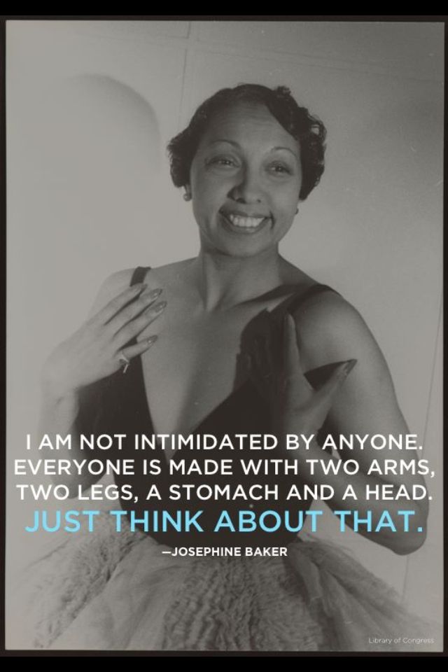 a black and white photo with a quote on it that says, i am not indicated by anyone everyone is made with two arms